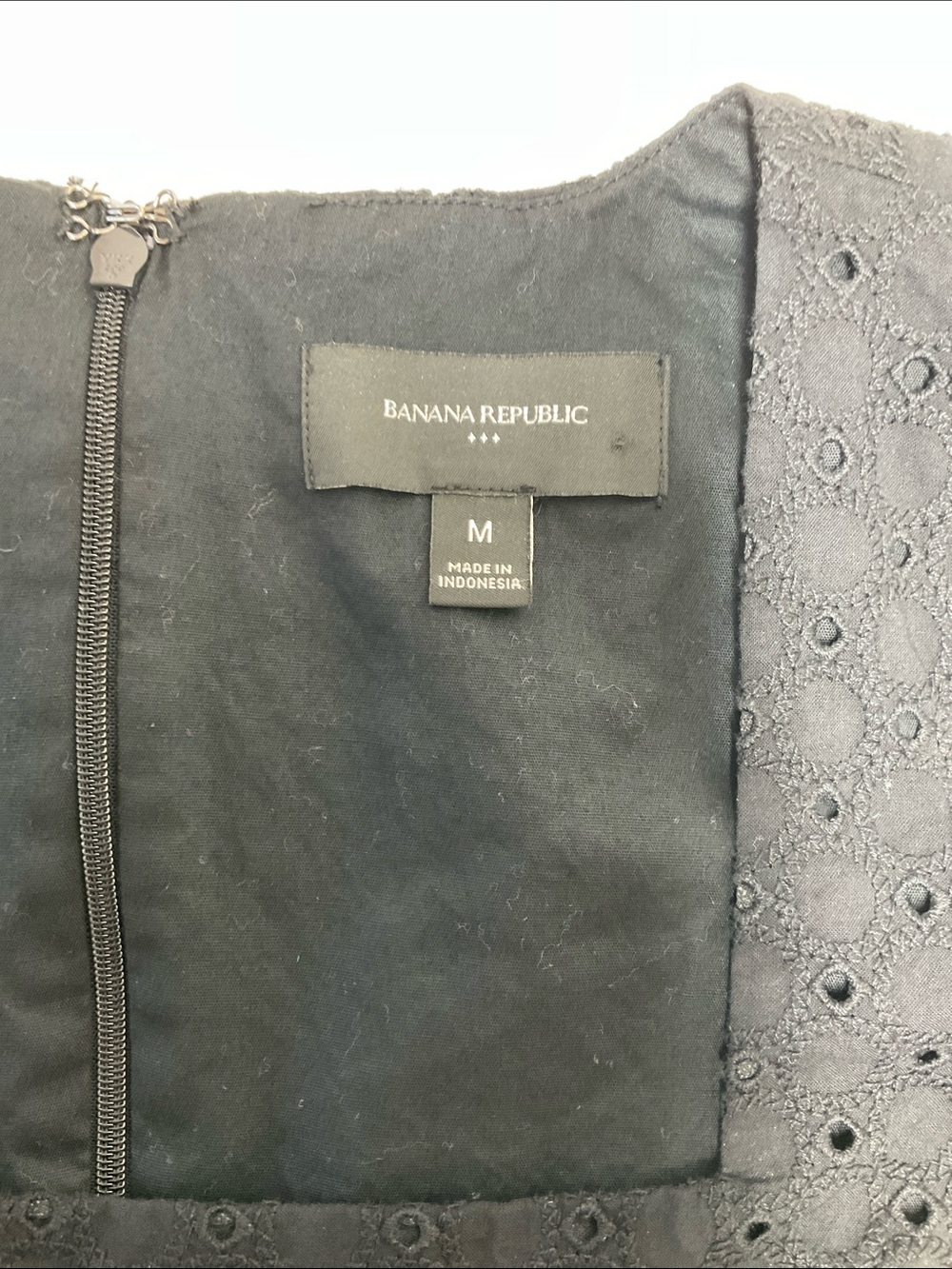 Banana Republic Eyelet Square Neck Sleeveless Dress with Pockets Black M - Picture 3 of 6